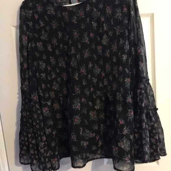 Top - Picture 1 of 5